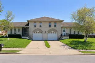 9627 Johnson Pl, Crown Point, IN 46307 - Photo 1