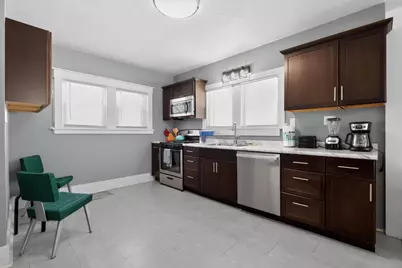 410 N Carroll Avenue, Michigan City, IN 46360 - Photo 11