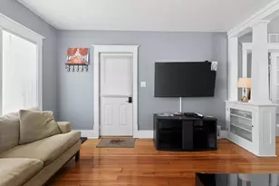 410 N Carroll Ave, Michigan City, IN 46360 - Photo 13