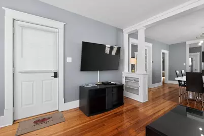 410 N Carroll Avenue, Michigan City, IN 46360 - Photo 3
