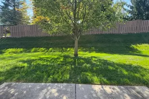 9987 Settlers Ct, Saint John, IN 46373 - Photo 19