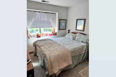 6870 Avocet Circle, Hobart, IN 46342 - Photo 15