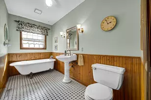1447 N Woodlawn Ave, Griffith, IN 46319 - Photo 15