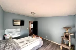 1120 N Falvey St, Winamac, IN 46996 - Photo 17