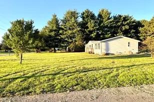 1120 N Falvey St, Winamac, IN 46996 - Photo 21