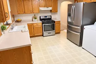 1035 N 200 W, Valparaiso, IN 46385 - Photo 7