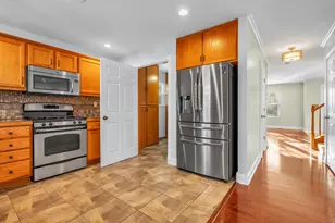 9343 Buchanan St, Crown Point, IN 46307 - Photo 9