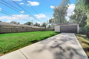 1446 173rd St, Hammond, IN 46324 - Photo 19