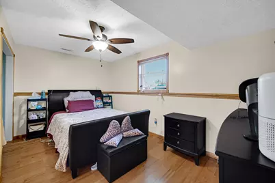 7355 Kestrel Street, Hobart, IN 46342 - Photo 15