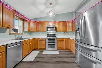 7355 Kestrel Street, Hobart, IN 46342 - Photo 7