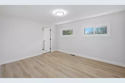 2489 Spencer Street, Lake Station, IN 46405 - Photo 17