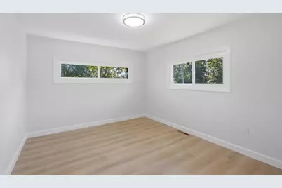 2489 Spencer Street, Lake Station, IN 46405 - Photo 15