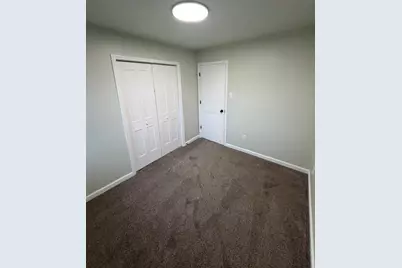 394 Sandalwood Drive, Valparaiso, IN 46385 - Photo 5