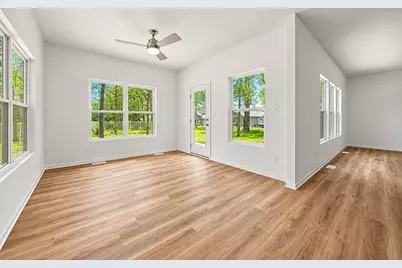 22 Levanno Drive, Crown Point, IN 46307 - Photo 11