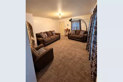 1405 W 2nd Avenue, Gary, IN 46402 - Photo 5