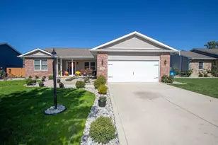 261 Honey Locust Ct, Valparaiso, IN 46385 - Photo 1