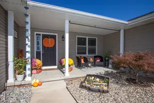 261 Honey Locust Ct, Valparaiso, IN 46385 - Photo 5