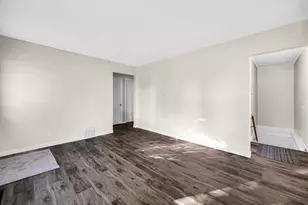 120 N Delaware St, Hobart, IN 46342 - Photo 5
