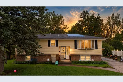 311 W 40th Lane, Griffith, IN 46319 - Photo 1