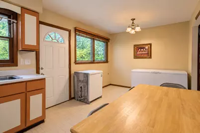 311 W 40th Lane, Griffith, IN 46319 - Photo 5