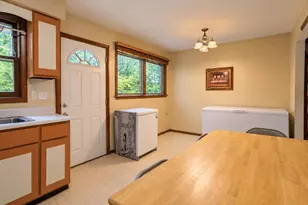 311 W 40th Ln, Griffith, IN 46319 - Photo 5