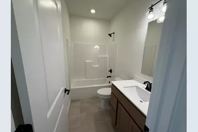 3202 Viridian Way, Valparaiso, IN 46385 - Photo 3