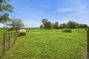 1737 E 1700 North Rd, Watseka, IL 60970 - Photo 55