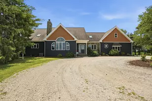 1737 E 1700 North Rd, Watseka, IL 60970 - Photo 3