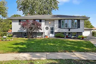 9120 Prairie Ave, Highland, IN 46322 - Photo 1