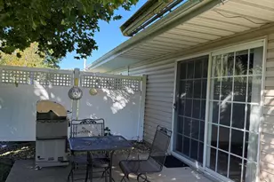 1678 Jonquil Dr, Lowell, IN 46356 - Photo 3