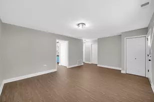 1024 Durbin St, Gary, IN 46406 - Photo 5