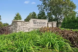 10863 Wachter Ct, Saint John, IN 46373 - Photo 3