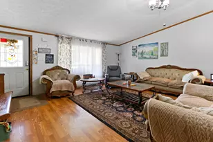 62 E Division Rd, Valparaiso, IN 46383 - Photo 5