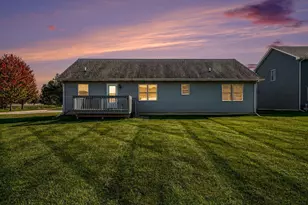 285 Apple Grove Ln, Valparaiso, IN 46385 - Photo 25