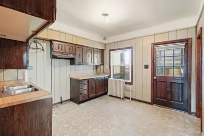 3812 Hemlock Street, East Chicago, IN 46312 - Photo 9