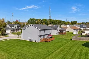 274 Apple Grove Ln, Valparaiso, IN 46385 - Photo 5
