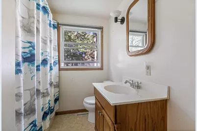 1042 S Marquette Street, La Porte, IN 46350 - Photo 17