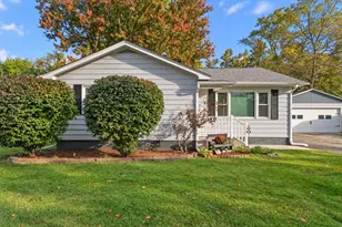 402 W Daumer Rd, Kouts, IN 46347 - Photo 1
