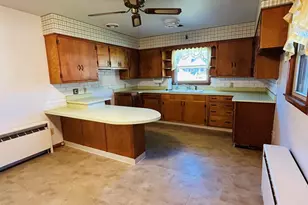 201 W Stevenson St, Morocco, IN 47963 - Photo 11