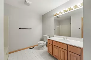 1447 Carriage Oaks Ct, Dyer, IN 46311 - Photo 23