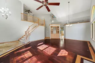 1447 Carriage Oaks Ct, Dyer, IN 46311 - Photo 9