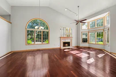 1447 Carriage Oaks Court, Dyer, IN 46311 - Photo 7