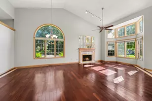 1447 Carriage Oaks Ct, Dyer, IN 46311 - Photo 7