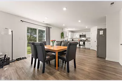 511 Upland Road, Kingsford Heights, IN 46346 - Photo 5