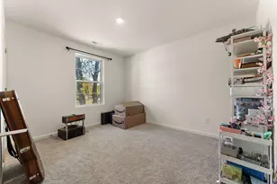 511 Upland Rd, Kingsford Heights, IN 46346 - Photo 17