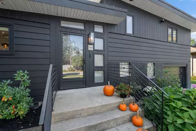1412 35th Street, Munster, IN 46321 - Photo 3