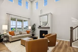 6641 Sky Dr, Schererville, IN 46375 - Photo 9