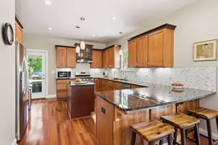 1909 Garland Cir, Valparaiso, IN 46383 - Photo 11