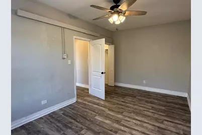 225 Carroll Street, Hammond, IN 46320 - Photo 7