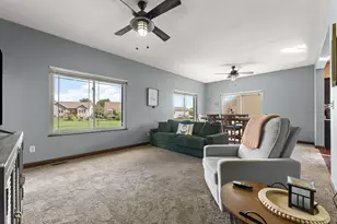 133 N Summerfield Dr, Valparaiso, IN 46385 - Photo 11